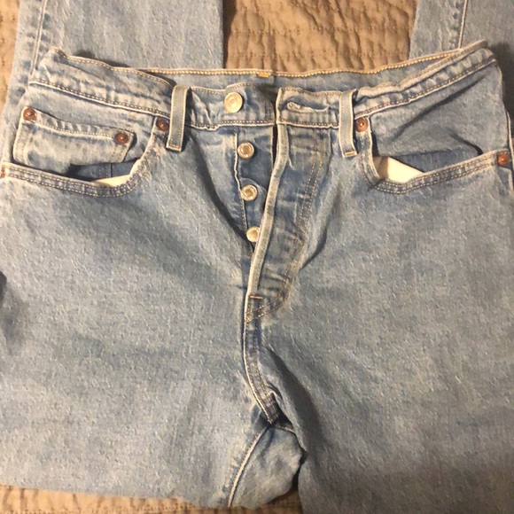 Levi’s 501 - Picture 2 of 3